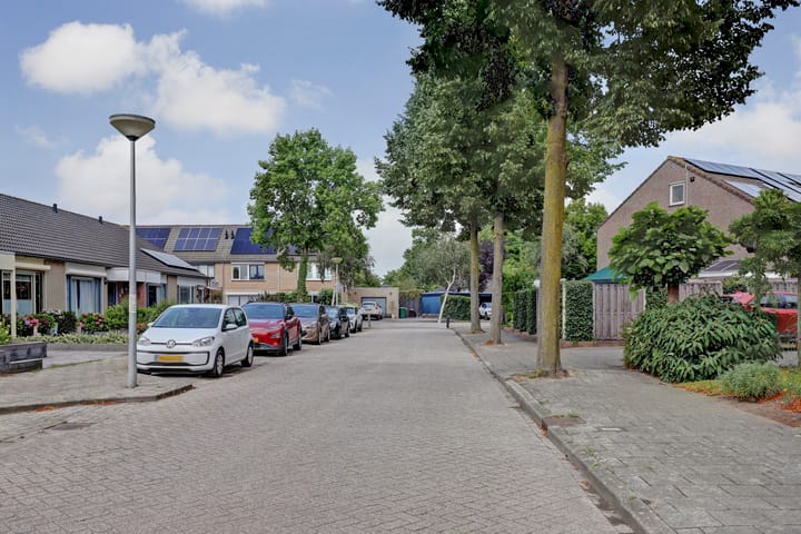 Foto 2 van Claudiuslaan 14