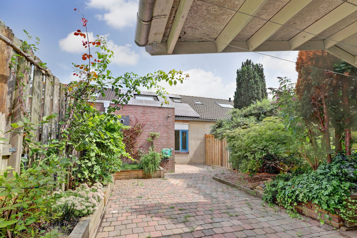 Foto 25 van Claudiuslaan 14