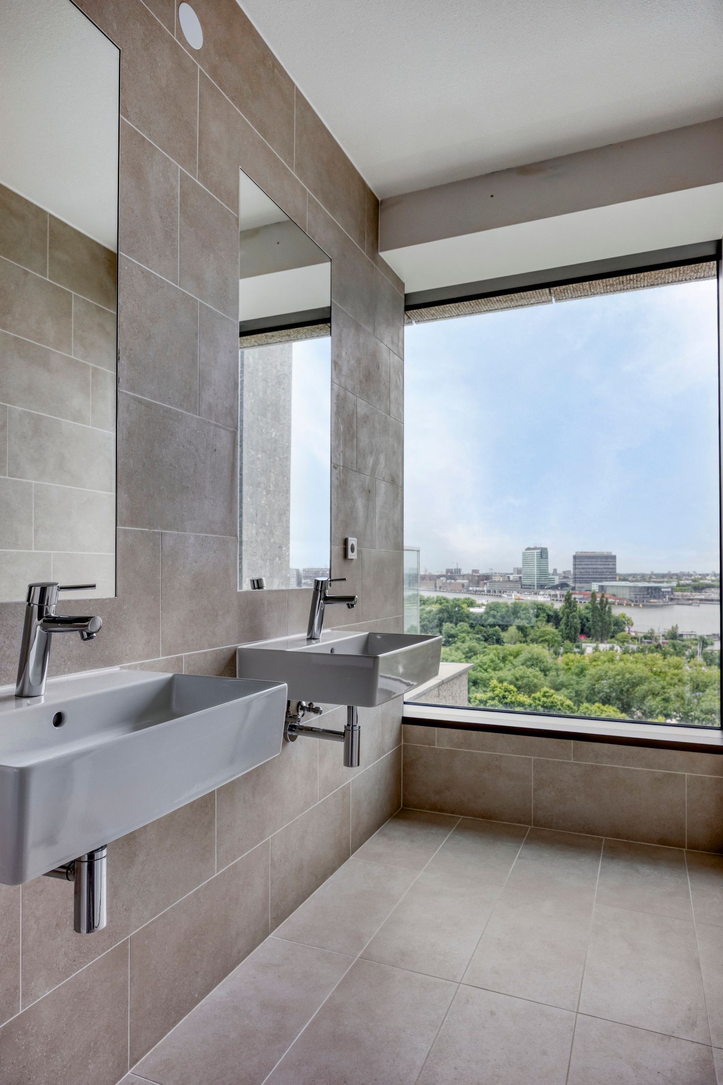 Foto 9 van Bercylaan 359