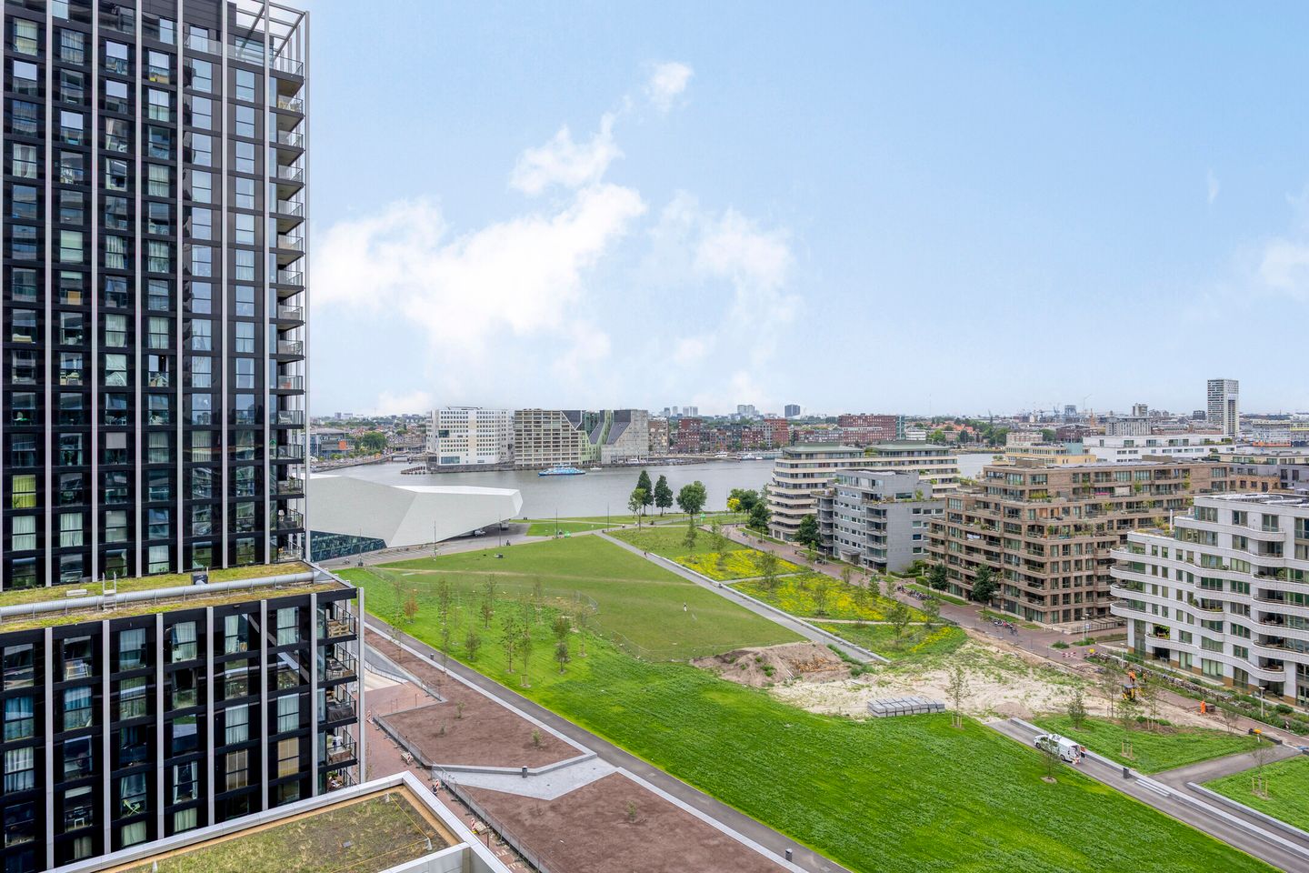 Foto 10 van Bercylaan 359