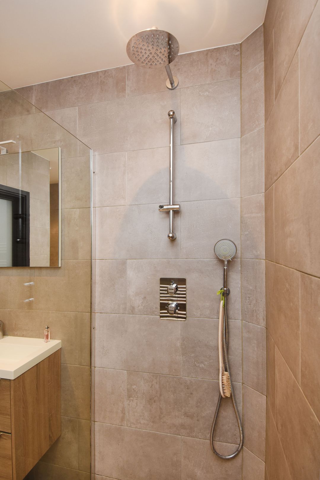 Photo 16 of Driebergenstraat 199