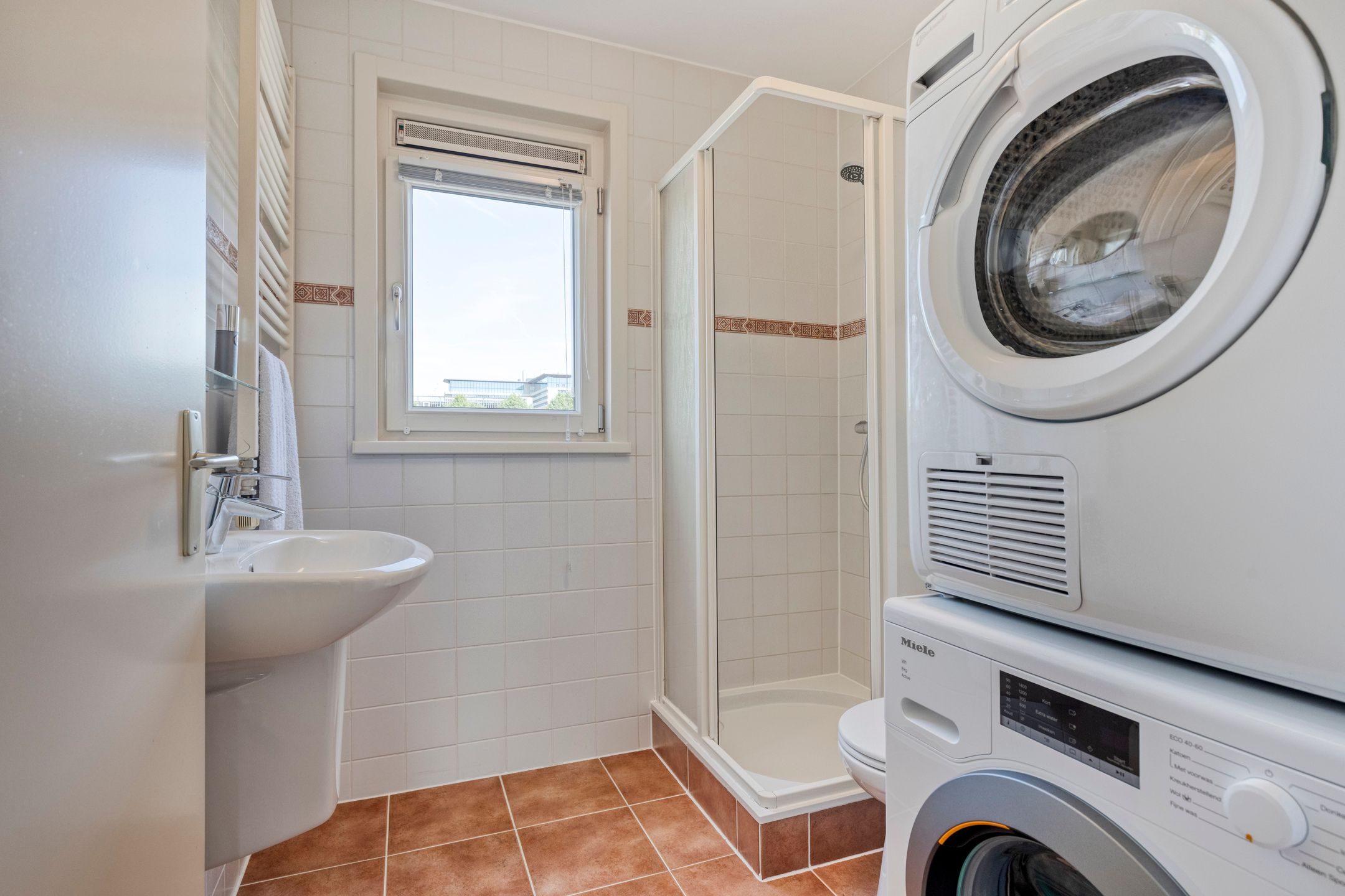 Foto 24 van Desselstraat 16