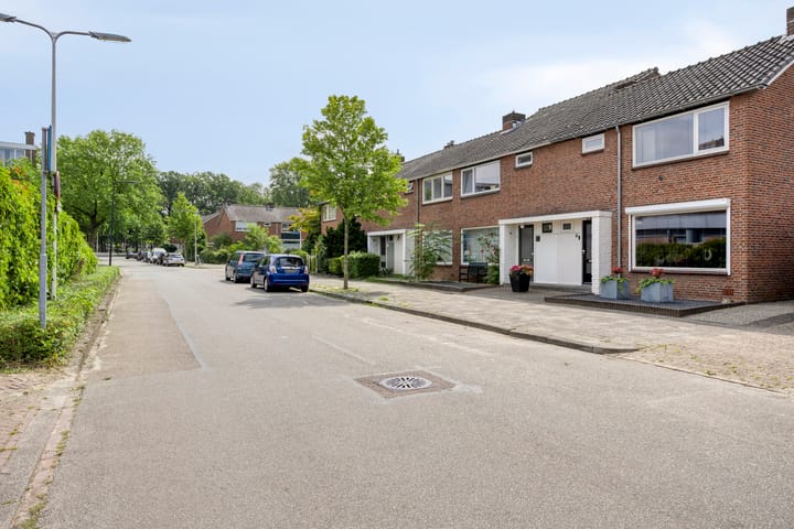 Foto 37 van Rijnstraat 43