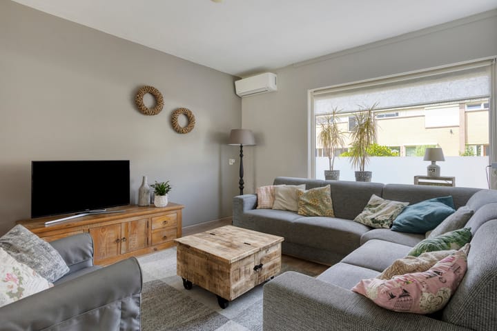 Foto 5 van Rousseaustraat 12