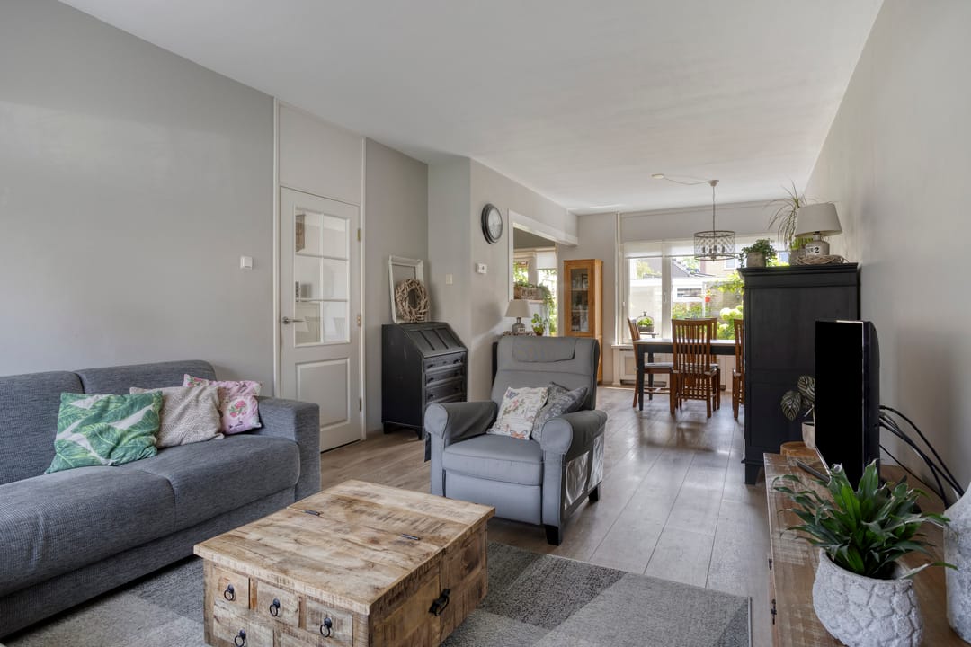 Foto 7 van Rousseaustraat 12