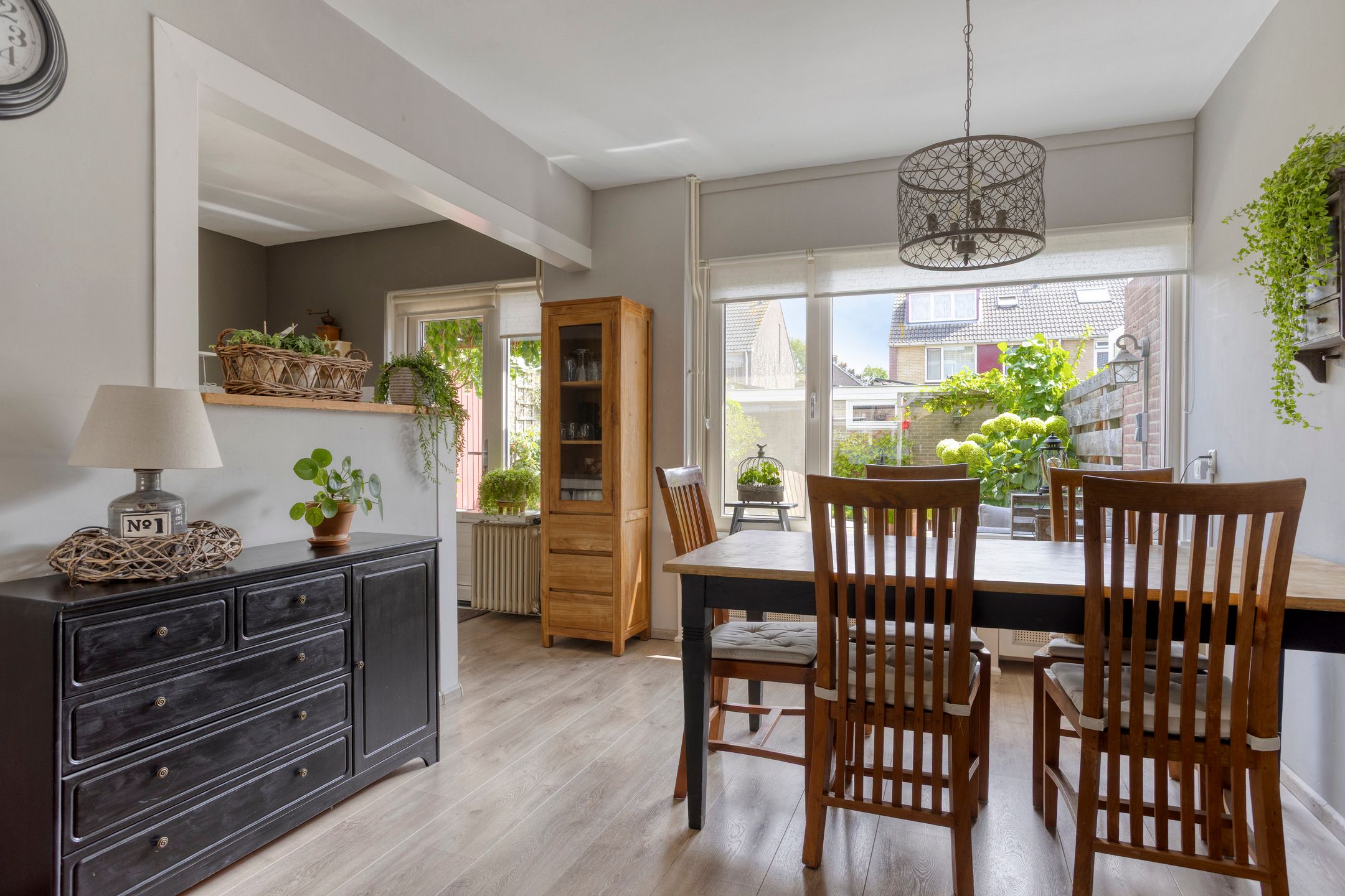 Foto 9 van Rousseaustraat 12