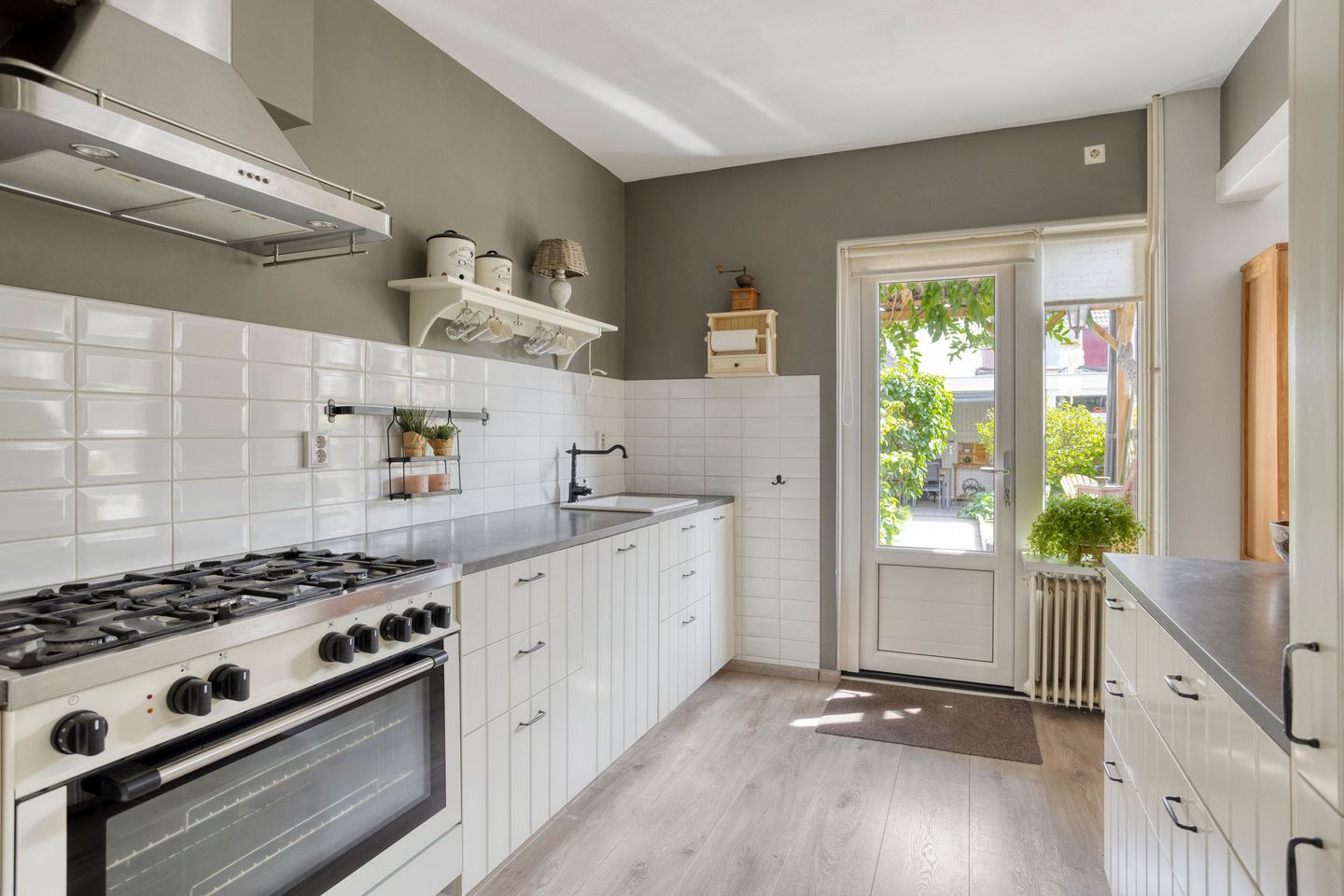 Foto 14 van Rousseaustraat 12