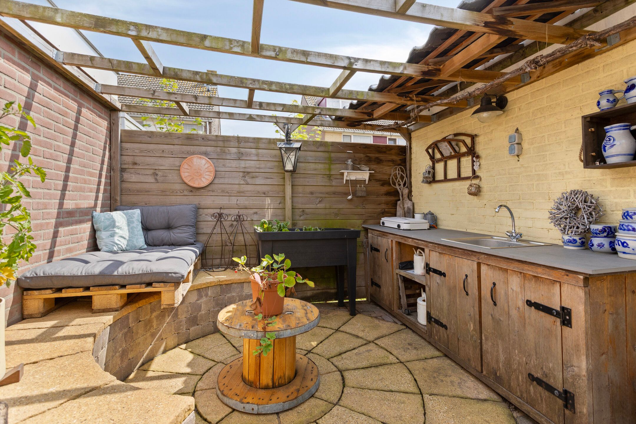 Foto 39 van Rousseaustraat 12