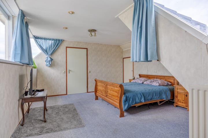 Foto 25 van Wieldrechtse Zeedijk 43