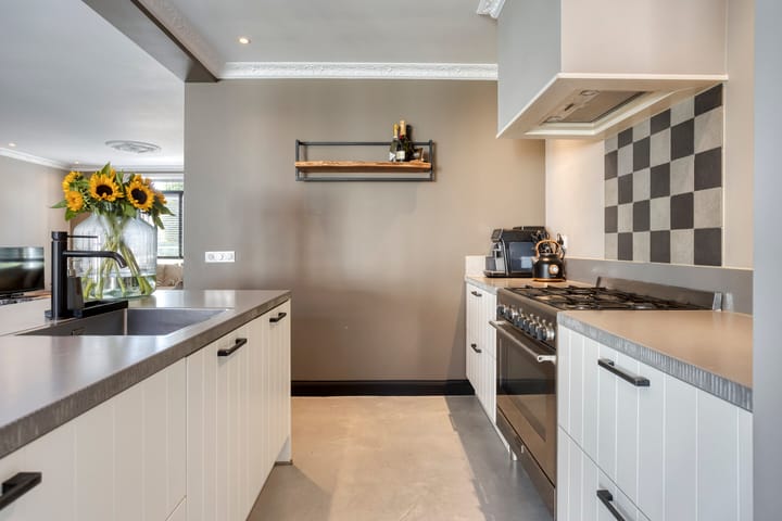 Foto 15 van Bredestraat 10