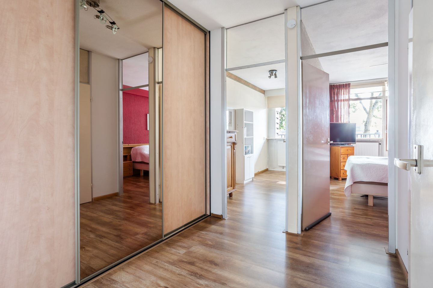 Foto 19 van Glenn Millerrode 30