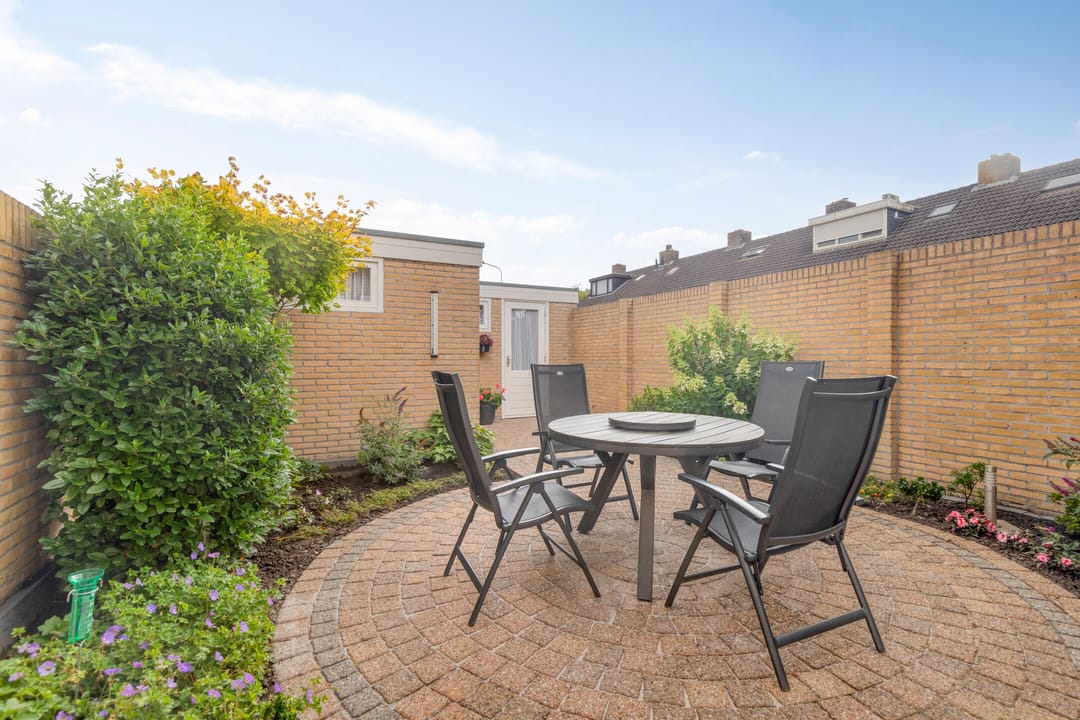 Foto 23 van Klooslaan 15