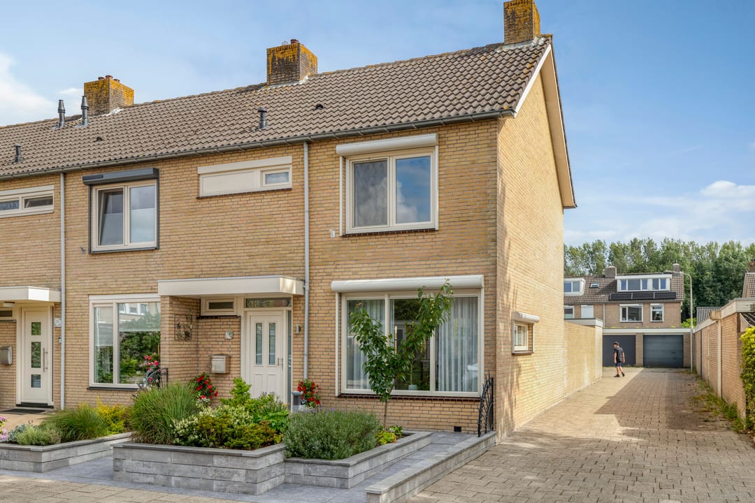 Foto 28 van Klooslaan 15