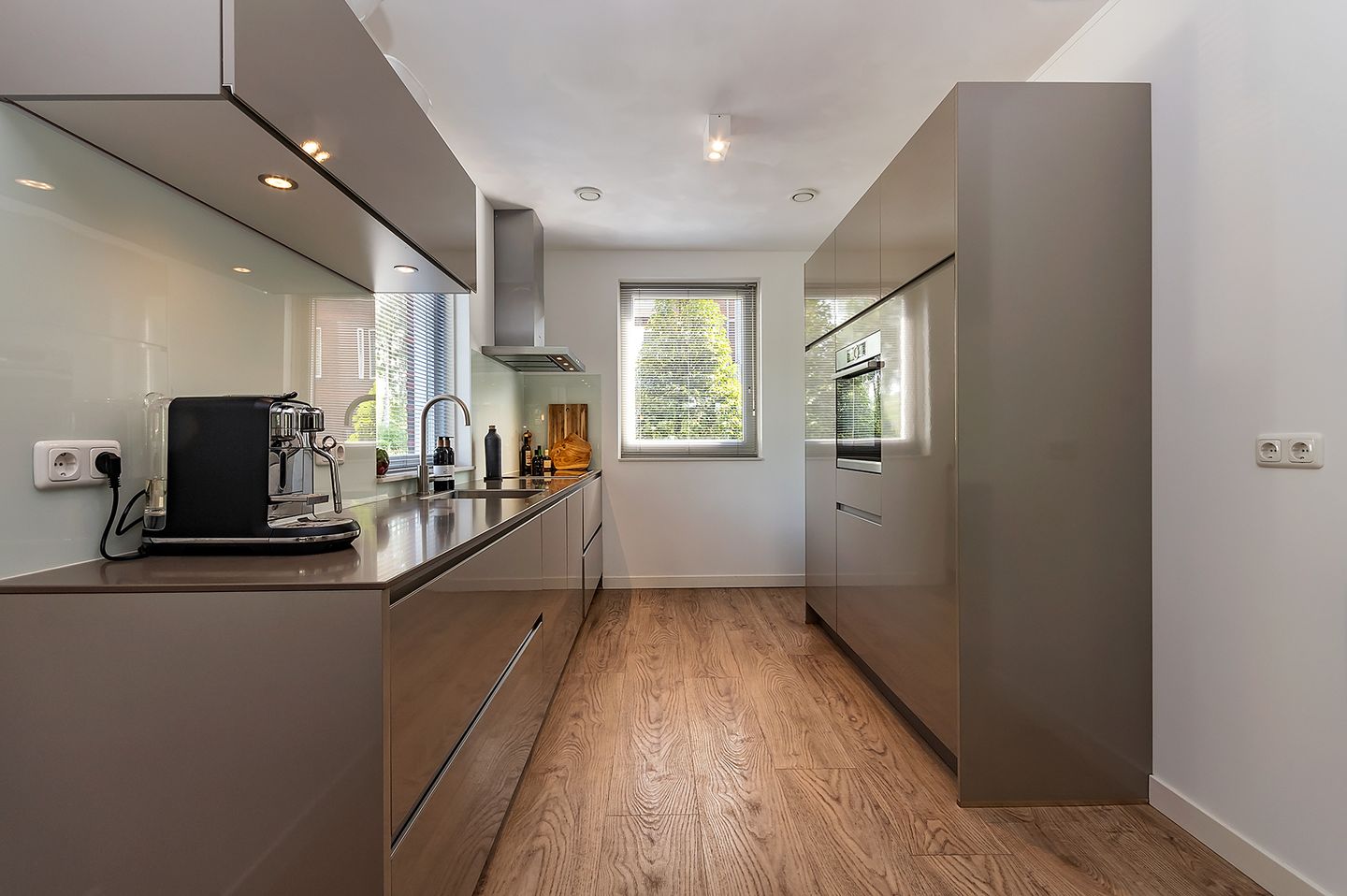 Foto 10 van Houtwolstraat 2