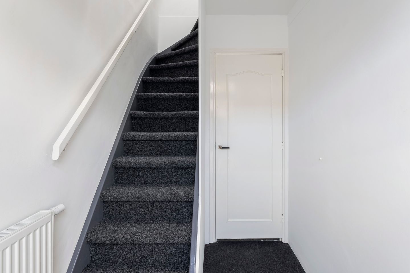 Photo 14 of Borneostraat 23