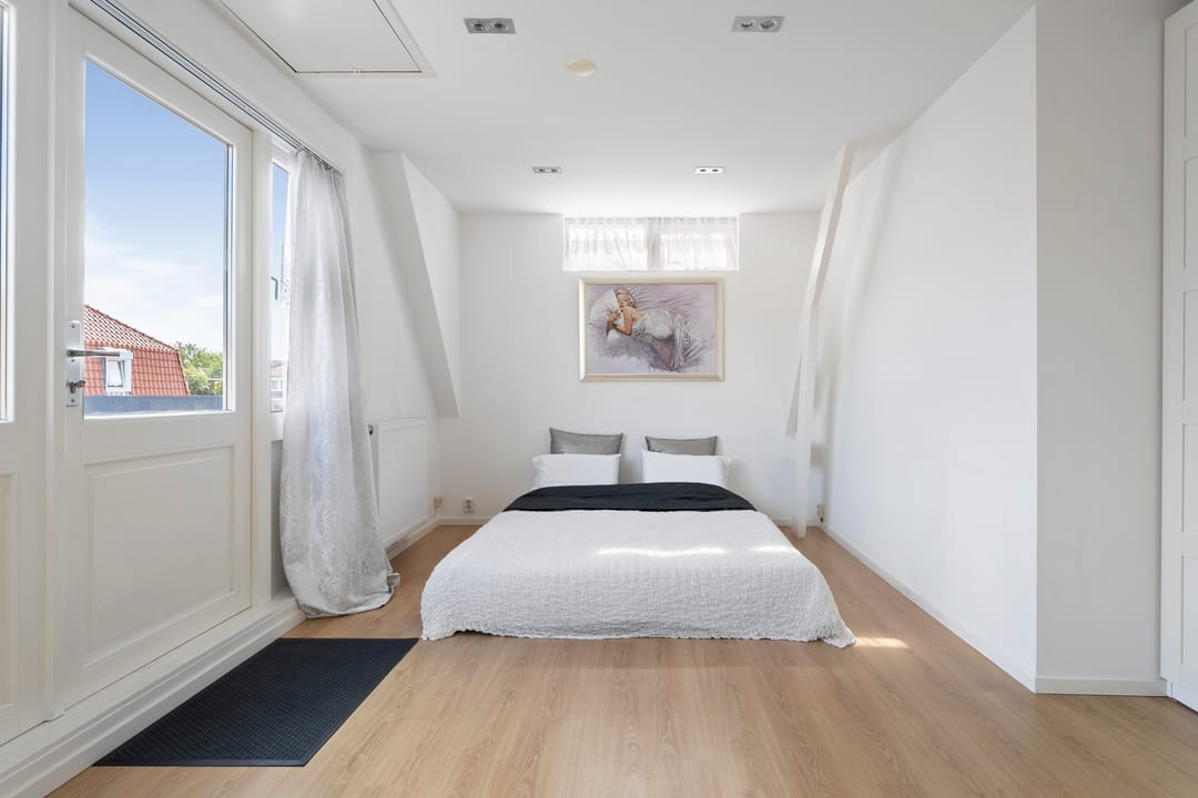 Photo 22 of Borneostraat 23