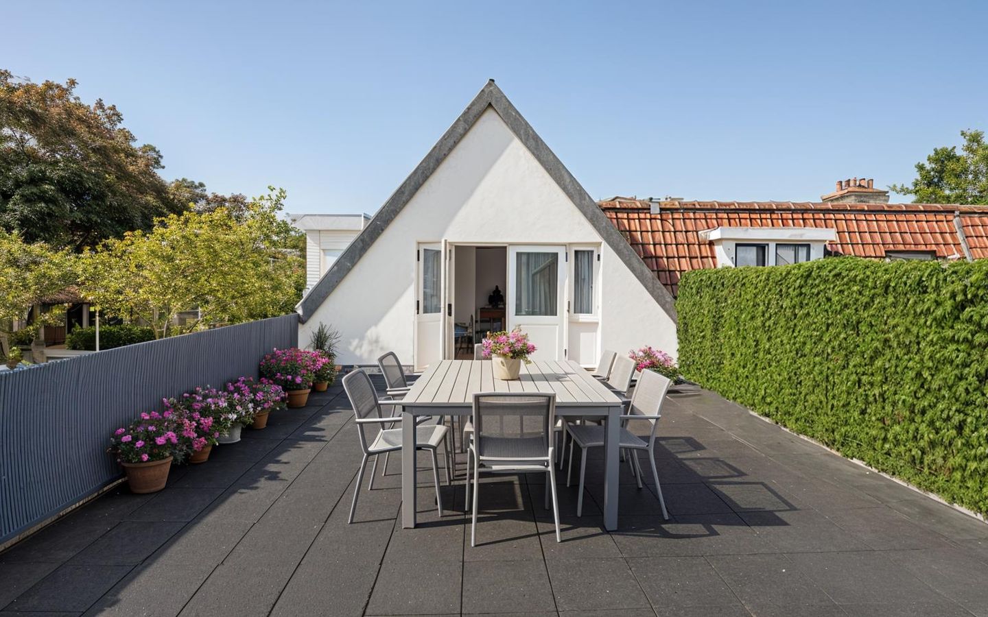 Photo 25 of Borneostraat 23