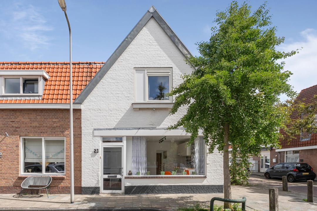 Photo 26 of Borneostraat 23