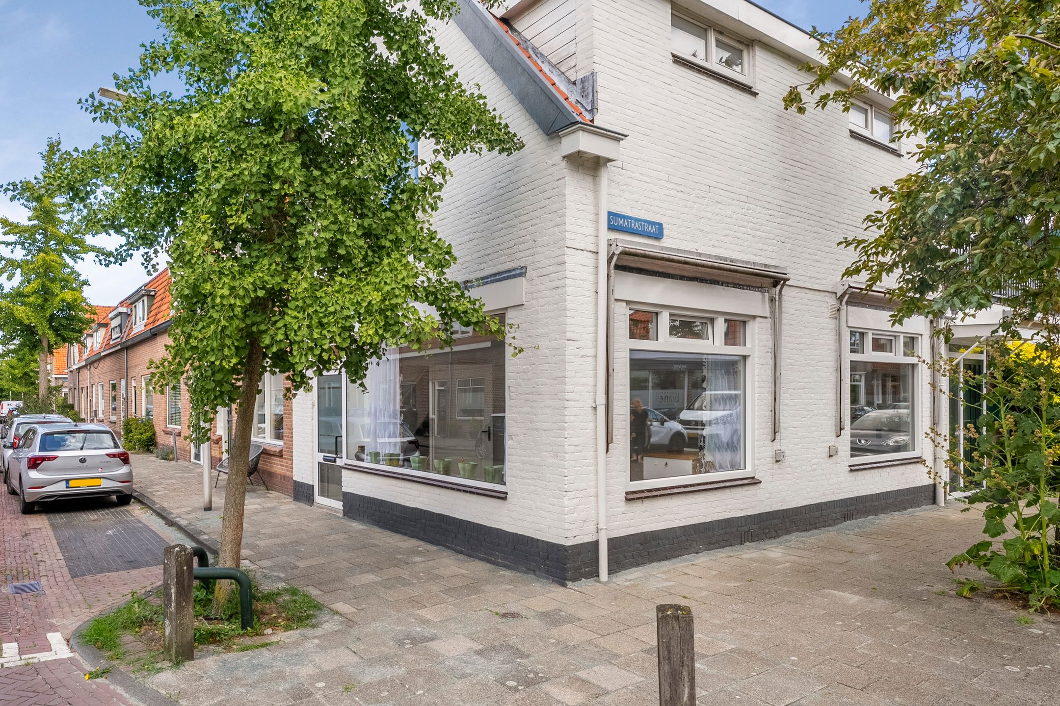 Photo 27 of Borneostraat 23