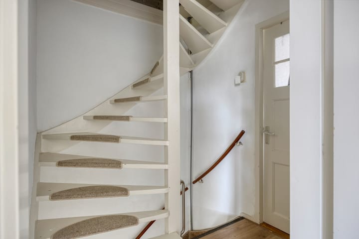 Foto 16 van Irenestraat 27