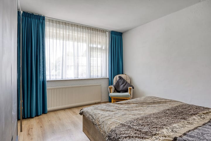 Foto 18 van Irenestraat 27