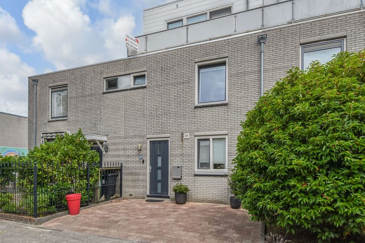 Foto 1 van Kanariegeel 21