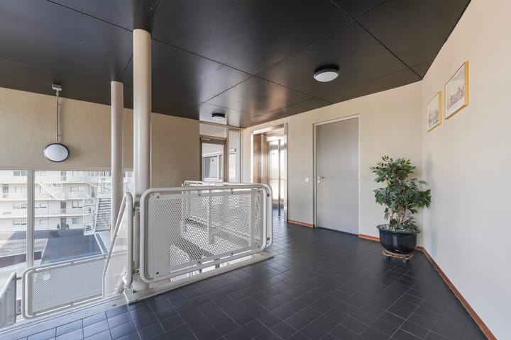 Foto 13 van Banier 72