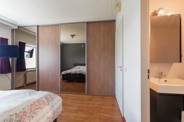 Foto 32 van Banier 72