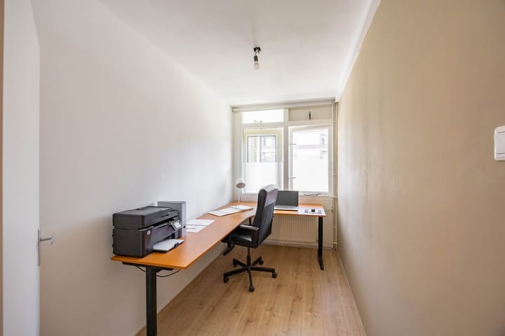 Foto 4 van Plutolaan 70