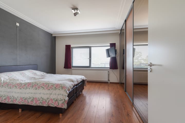 Foto 33 van Banier 72