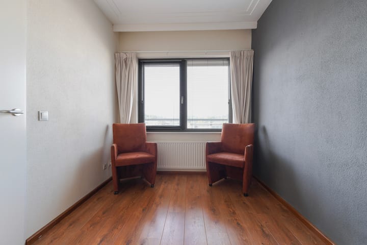 Foto 34 van Banier 72