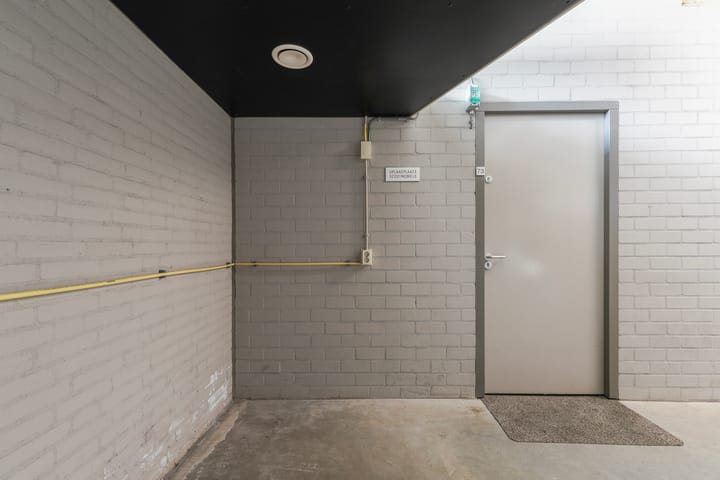 Foto 46 van Banier 72