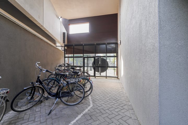 Foto 49 van Banier 72