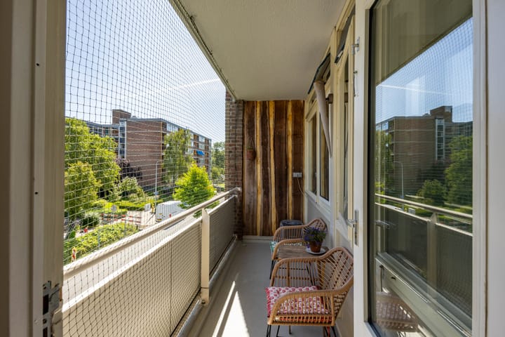 Foto 26 van Plutolaan 70