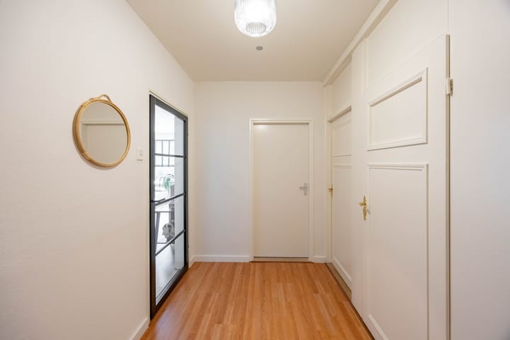 Foto 29 van Plutolaan 70