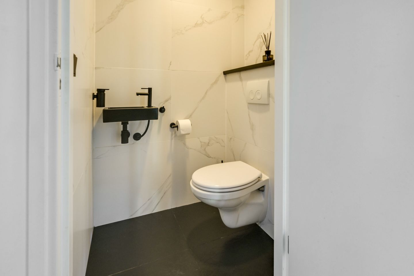 Foto 20 van Stationserf 4