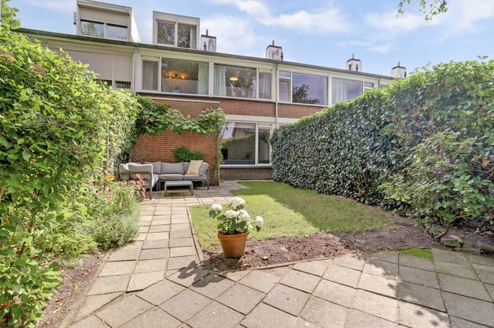 Photo 1 of Lodewijk van Deyssellaan 17