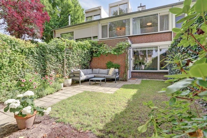 Photo 2 of Lodewijk van Deyssellaan 17