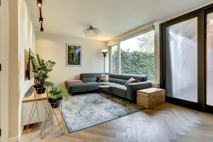 Photo 6 of Lodewijk van Deyssellaan 17