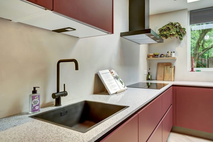 Photo 18 of Lodewijk van Deyssellaan 17