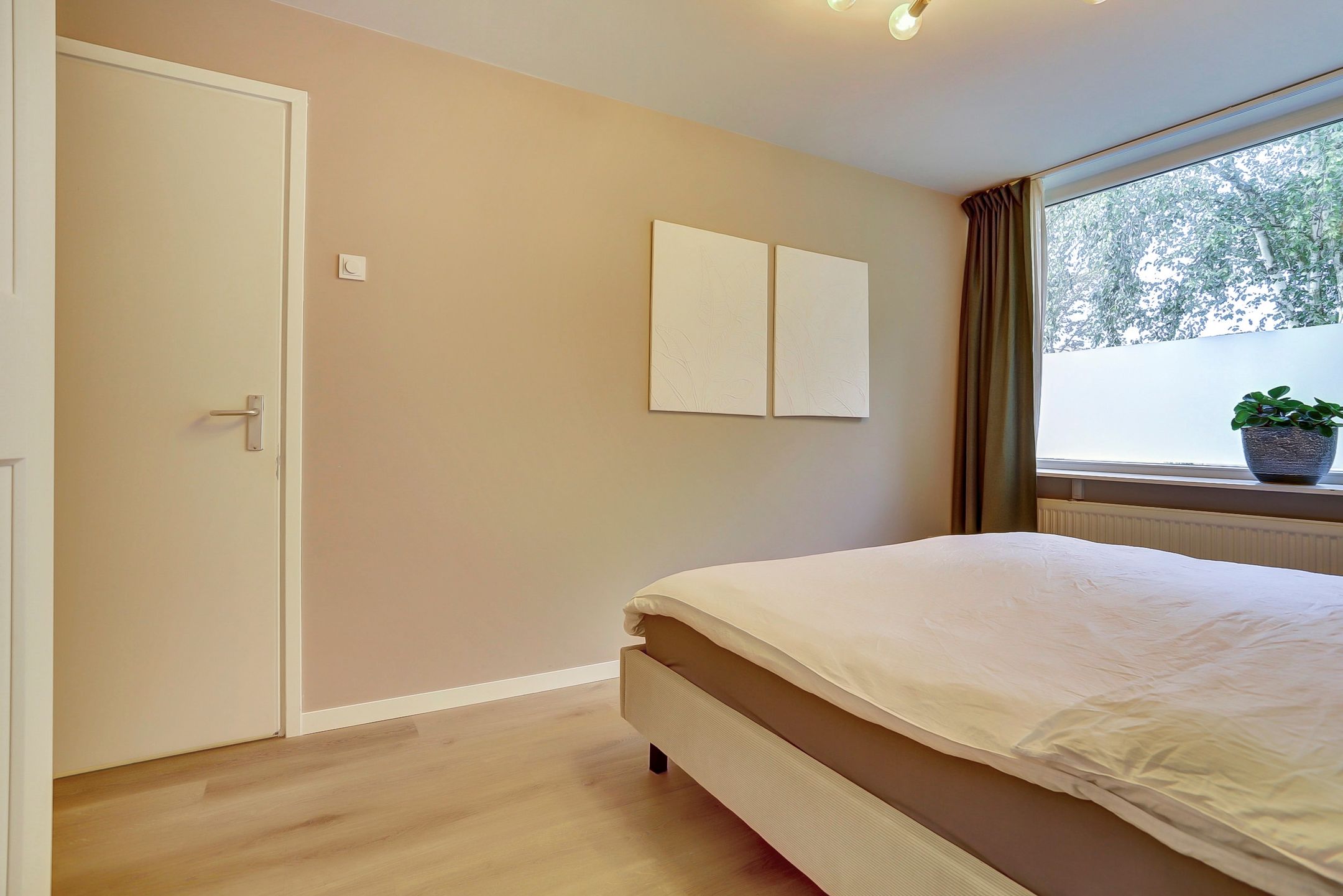 Foto 24 van Lodewijk van Deyssellaan 17