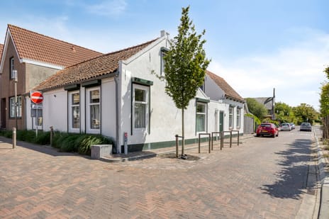 undefined main image