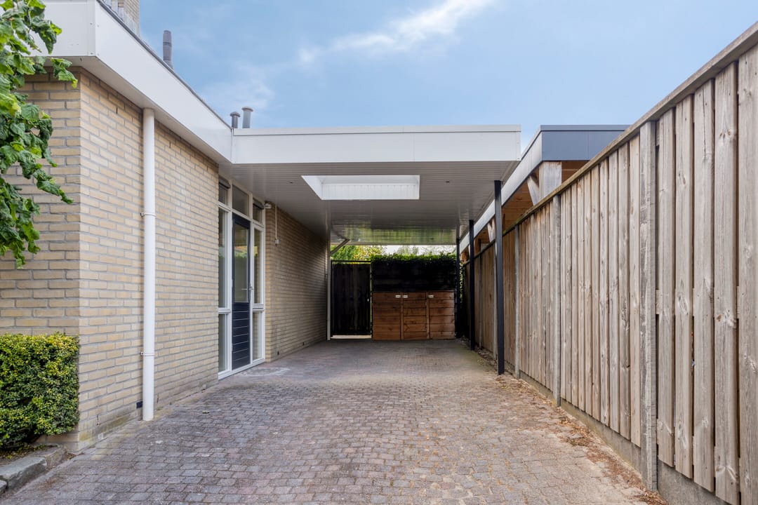 Foto 8 van Robert Kochstraat 47