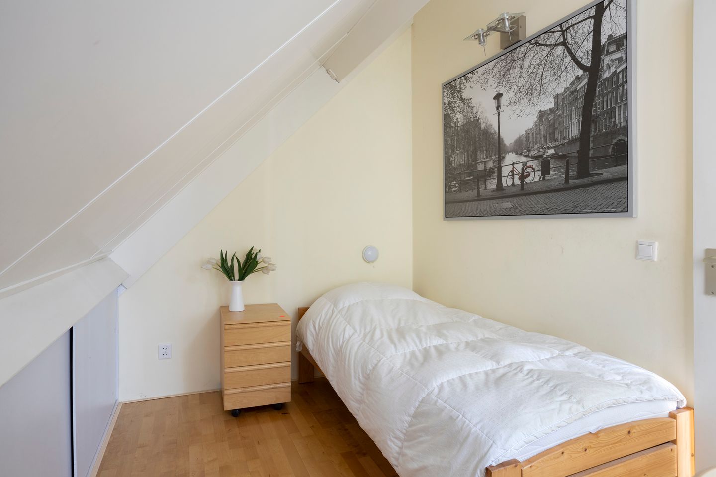 Foto 29 van Robert Kochstraat 47