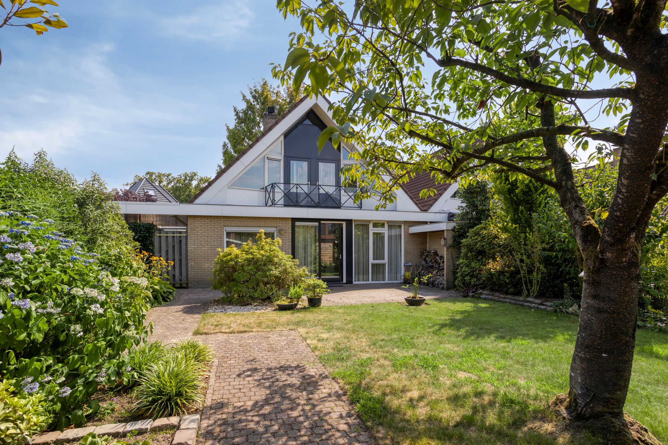 Foto 39 van Robert Kochstraat 47