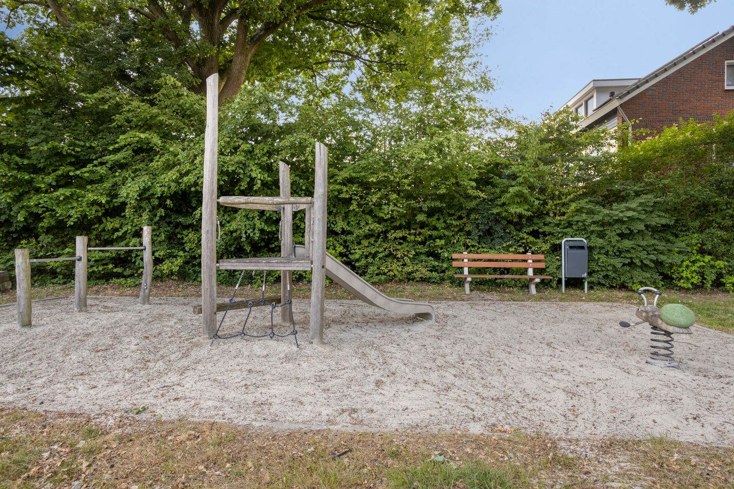 Foto 40 van Robert Kochstraat 47