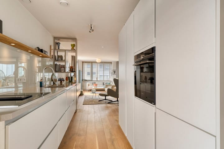 Foto 15 van Pettelaarseweg 182-M