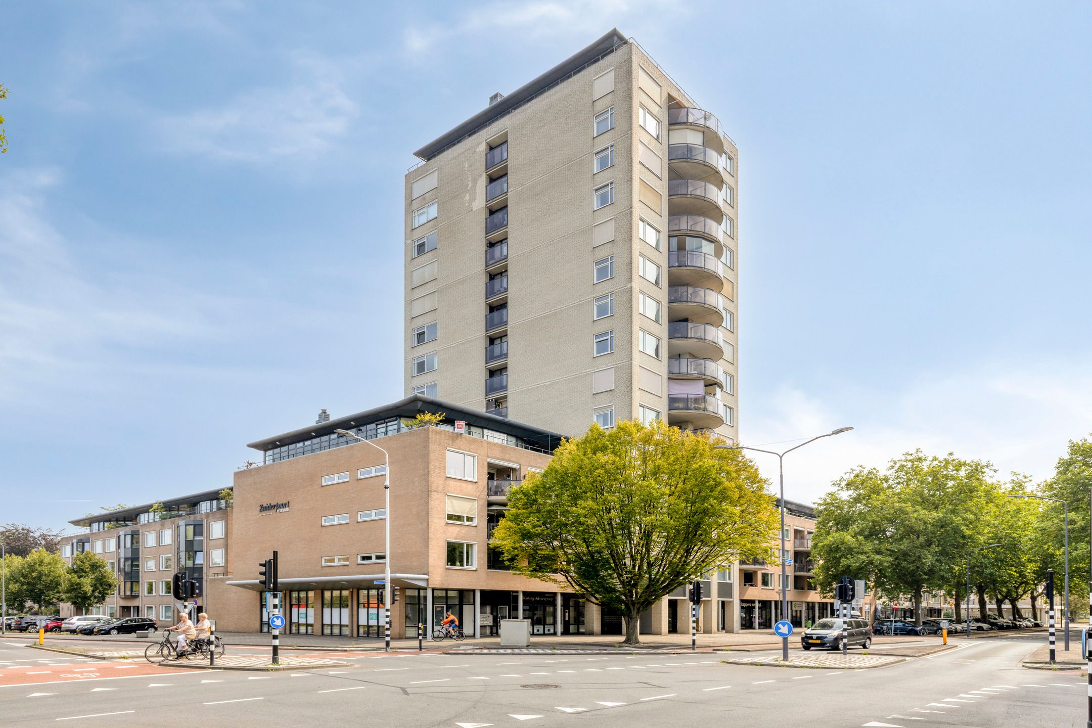 Foto 33 van Pettelaarseweg 182-M