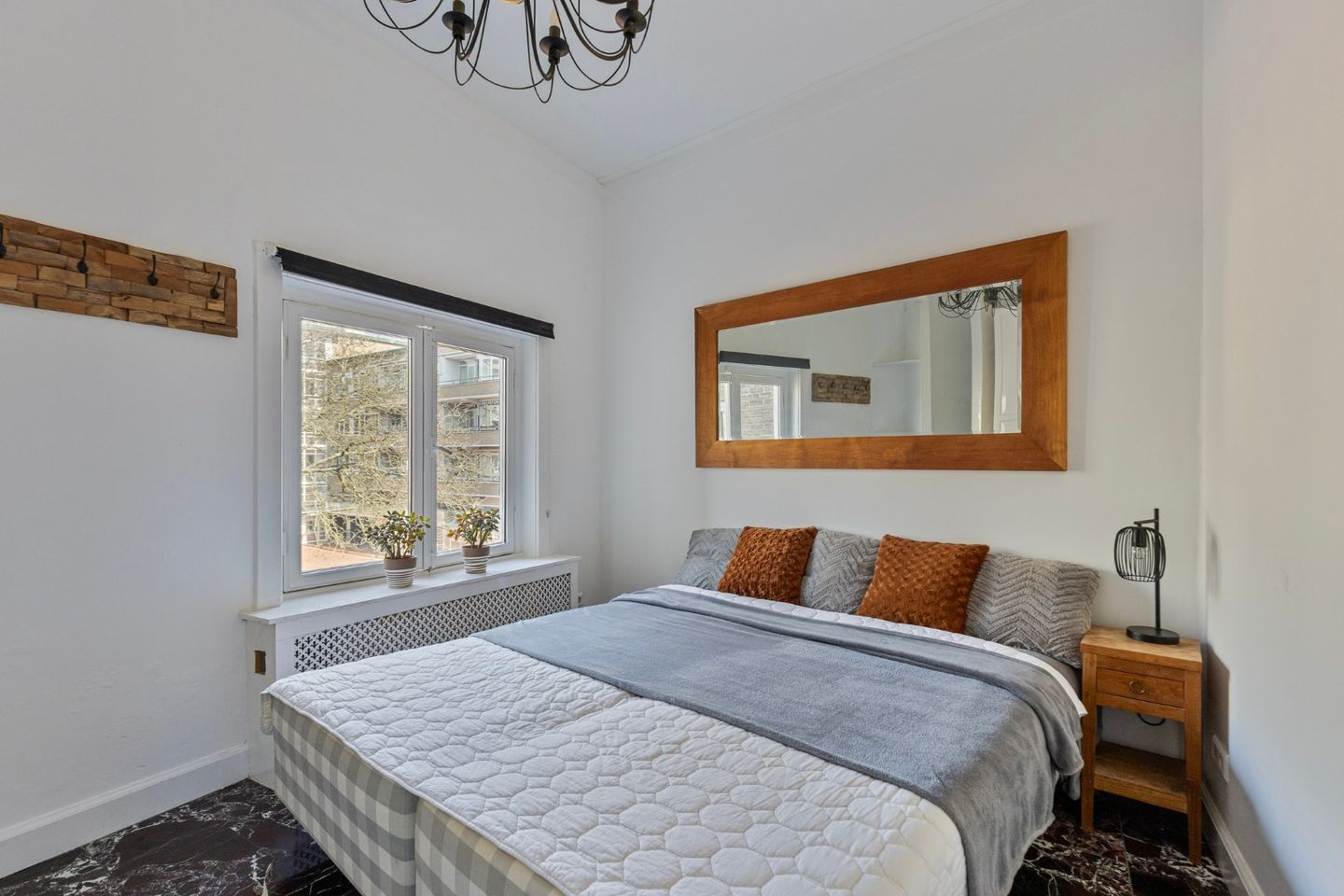 Foto 4 van Julianaplein 13-A