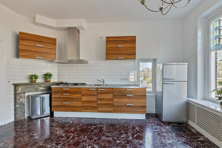 Foto 9 van Julianaplein 13-A